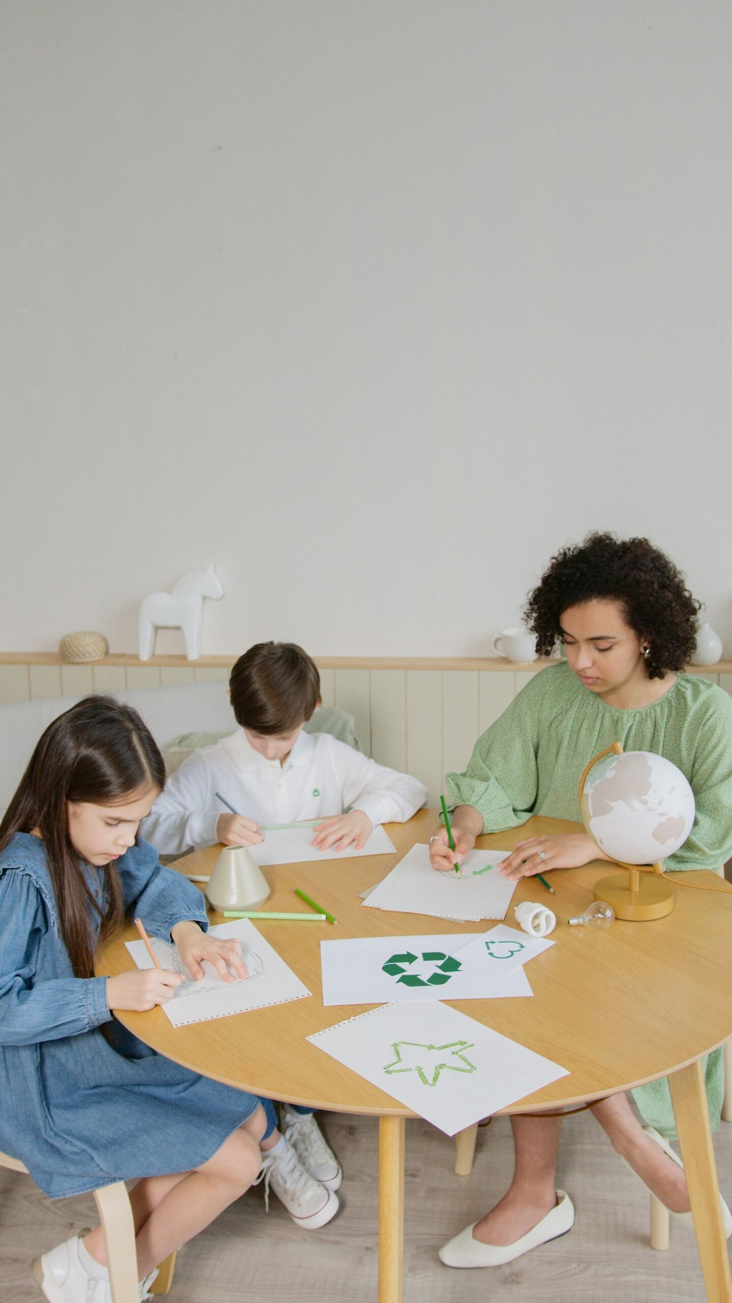 Home tuition benefits — student learning one-on-one.